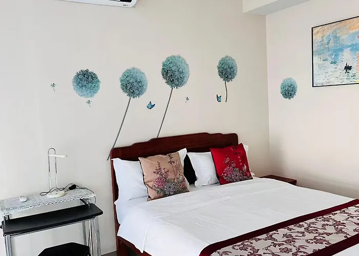 Easyworld One Uptown Bgc Apartment