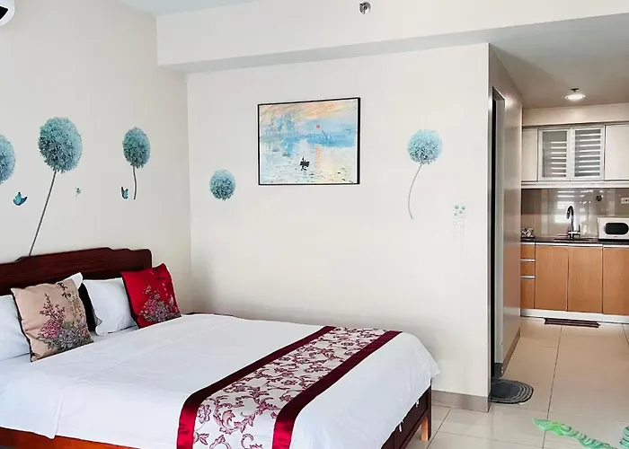 Easyworld One Uptown Bgc *