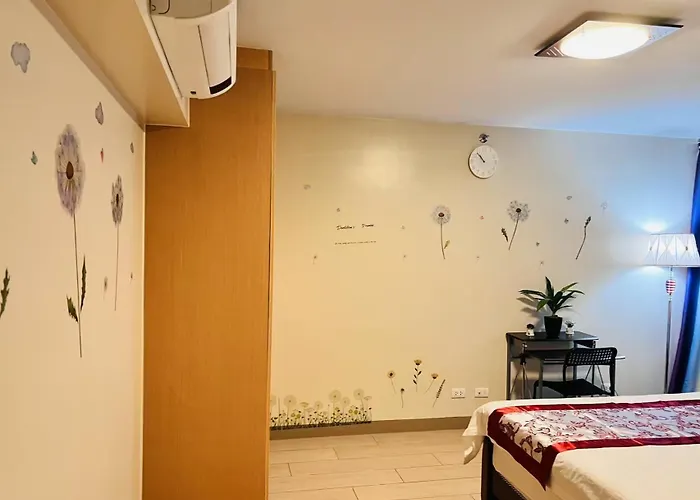 Apartment Easyworld One Uptown Bgc