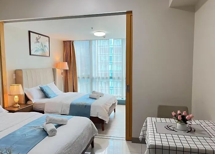 Easyworld One Uptown Bgc