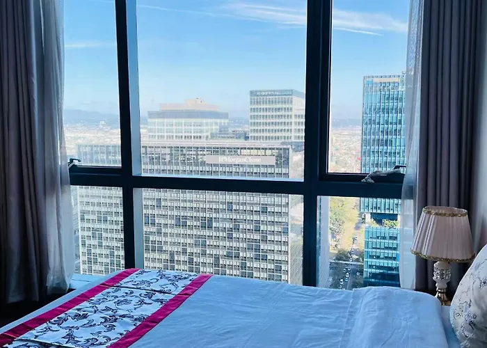 Apartment Easyworld One Uptown Bgc
